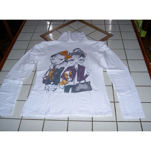 Sous-Pull Col Roul Blanc Motif Poitrine Jeunes Filles Maquilles Et Bien Habilles Avec Sac  Main Et Renard C&a Modle There Here + Taille 16 Ans