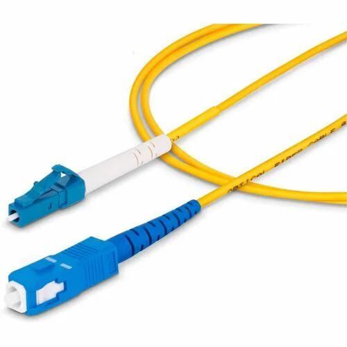 StarTech.com Cble Fibre Optique de 2m Monomode LC  SC (UPC) OS2, LSZH - Cordon de raccordement