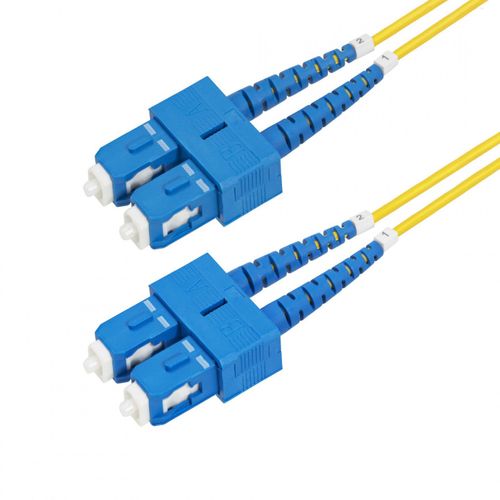 StarTech.com Cble Fibre Optique de 30m Monomode SC  SC (UPC) OS2, LSZH - Cordon de raccordement