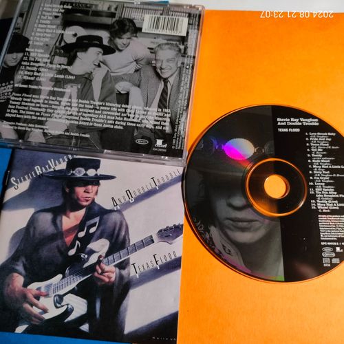 Stevie Ray Vaughan And Double Trouble ?? Texas Flood. Cd Special Collector's Edition - 