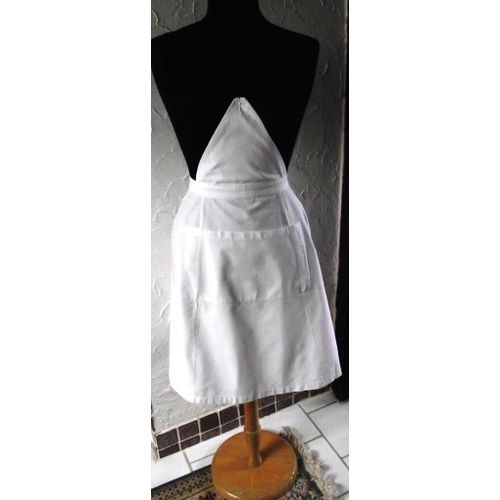 Tablier Ancien Coton Blanc Marque Clmix (Infirmire Ou Aide Soignante )Une Poche Kangourou Devant. Dimensions Longueur Depuis La Taille Jusqu'en Bas 60cm