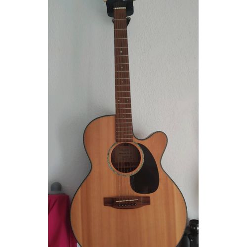 Takamine