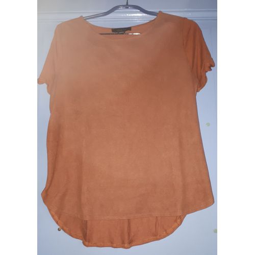 Tee-Shirt Fminin Atmosphre De Primark-Encolure Ronde Dgage-Cots Et Base Arrire Arrondis-Marron Clair Face Avant Aspect Sud 95%Polyester/5%lasthane Face Arrire Aspect Uni 100%Viscose-T. 40