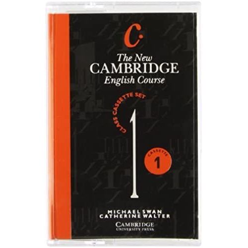 The New Cambridge English Course 1 Class Audio Cassette Set (3 Cassettes)   de unknown  Format Broch 