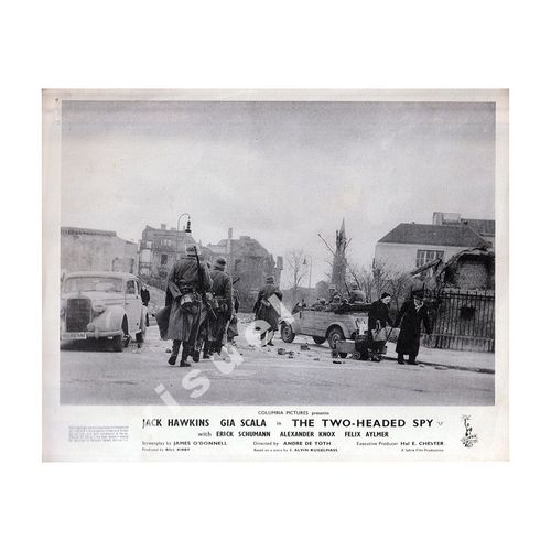 The Two-Headed Spy (Chef De Rseau) : Photo Amricaine D'exploitation Cinmatographique - Format 20,5x25 Cm - De Andr De Toth Avec Jack Hawkins, Gia Scala, Erik Schumann, Michael Caine - 1958 #