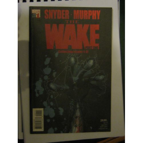 The Wake : Part One : Collecting Issues 1-5   de Scott Snyder
