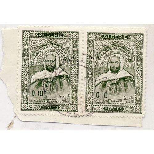 Timbre Algrie :  2 Timbres Oblitrs L'mir Abdlekader, 0,10 D A