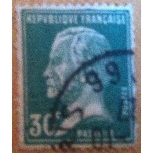 Timbre De 1923  1926 En Trs Bon tat N174.