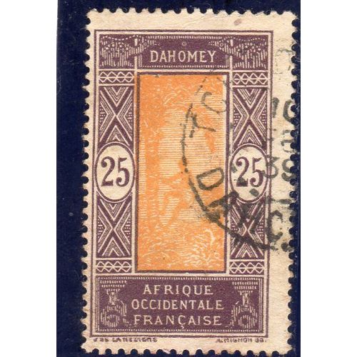 Timbre-Poste Du Dahomey (Rcolte Des Noix De Coco)