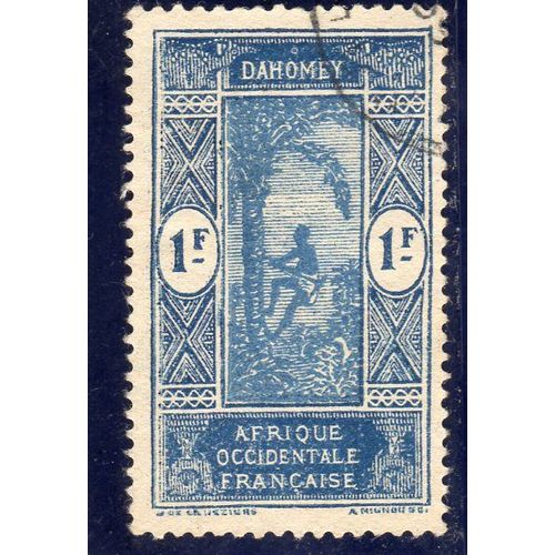 Timbre-Poste Du Dahomey (Rcolte Des Noix De Coco)