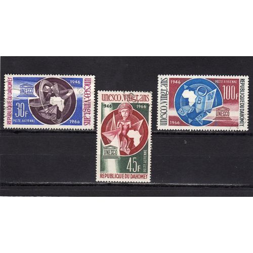 Timbres De Poste Arienne Du Dahomey (20me Anniversaire De LU.N.E.S.C.O.)