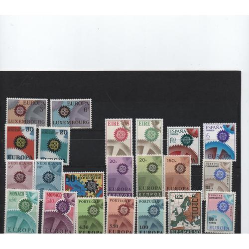 Timbres Europa 1967