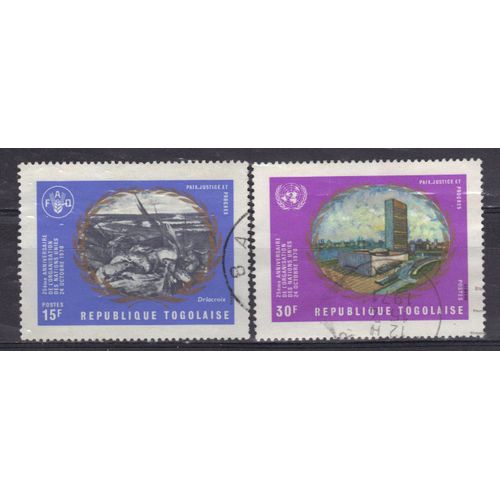 Togo 1970 : 25 Anniversaire De L'o.N.U. : Tableau De Delacroix / Vue Du Building Des Nations Unies - Srie De 2 Timbres Oblitrs