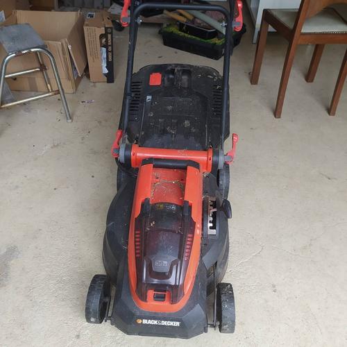 Tondeuse lectrique Black And Decker Clm3820