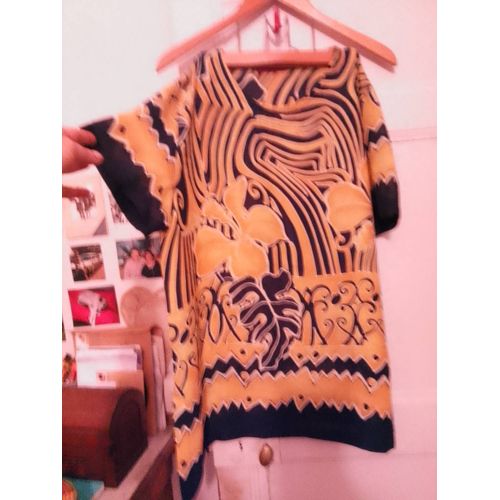 Top Lgrement Translucide Jaune/Noir 42 Xl.