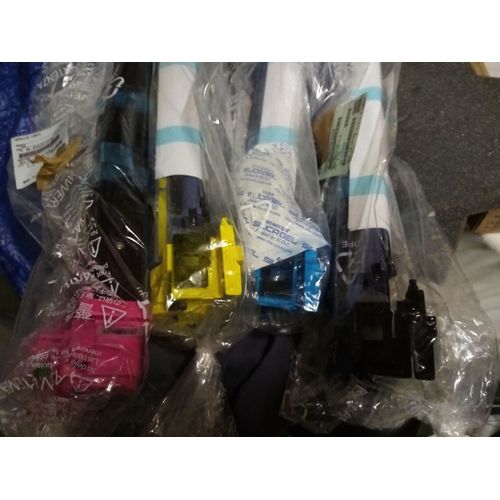 Toshiba E Studio Lot 4 Bacs Dveloppeurs B C M Y