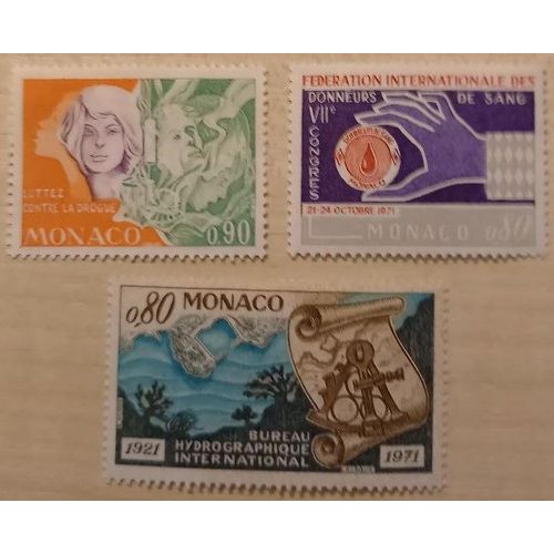 Trois Timbres Neufs Monaco De 1971, Fdration Internationale Des Donneurs De Sang, 0,80 F, Lutte Contre La Drogue 0,90 F Et Bureau Hydrographique International, 0,80 F.