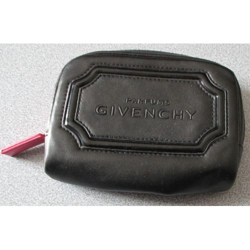Trousse/Pochette Givenchy Noire - Matire Synthtique Double Tissu Noir - 1 Seul Compartiment Zipp Orange - Comme Trousse De Toilette, De Maquillage Ou De Rangement - 15x12x4cm
