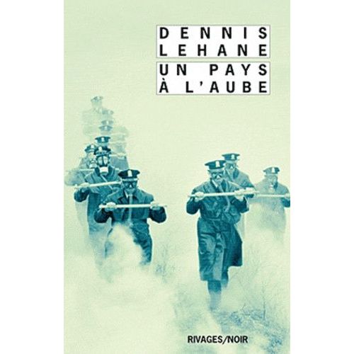 Un Pays  L'aube    Format Poche 