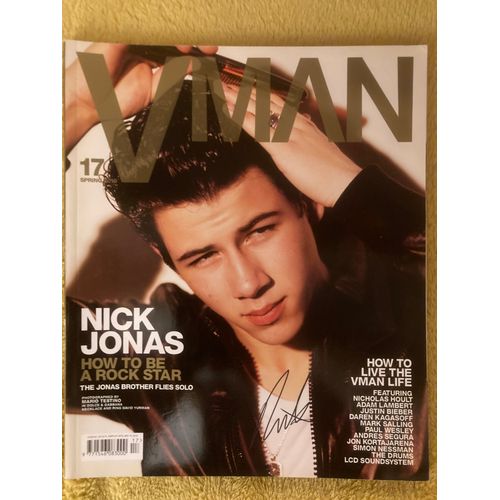 V Man N 17 (Printemps 2010) - Nick Jonas (Jonas Brothers) - How To Be A Rock Star - Par Mario Testino & Dolce & Gabbana - Nicholas Hoult - Daren Kagasoff - Bruce Weber - Justin Bieber - Liam Hemsworth