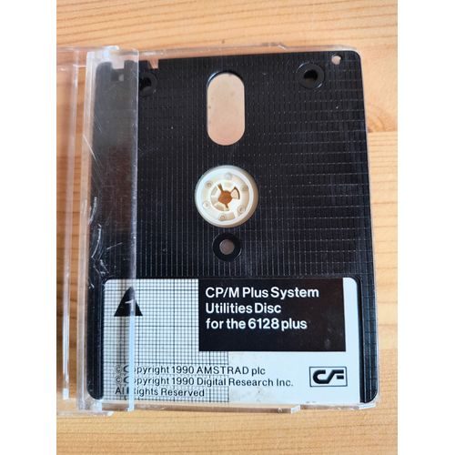 Vends Disquette Cp/M Plus Programming Utilities For The Amstrad 6128 Plus