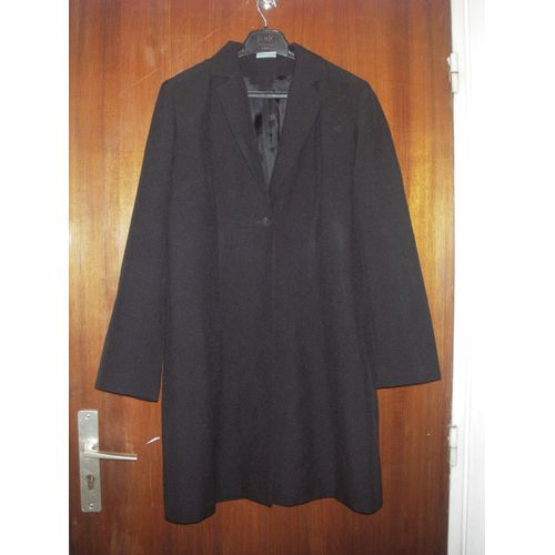 Veste Col V Style Tailleur De Marque 3 Suisses, Taille 44, Coloris Noir, Fermeture 1 Bouton, Entirement Double, 100% Polyester, Dimensions: Longueur 90 Cm, Tour De Poitrine 100 Cm.
