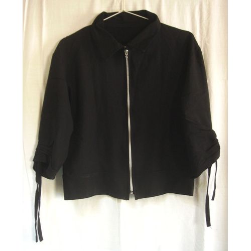 Veste Courte Noire  Manches 3/4