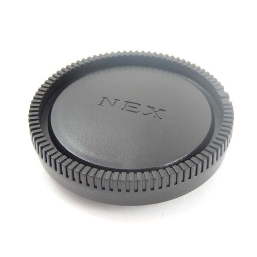 vhbw Bouchon de botier compatible avec Sony Alpha NEX-5R, NEX-6, NEX-7, NEX-C3, NEX-F3, NEX-VG10 appareil photo, APRN - plastique, noir