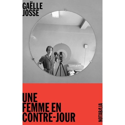 Une Femme En Contre-Jour    Format Grand Format 