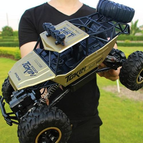 Voiture Tlcommande 4WD Tout-Terrain Double Moteurs Avec Phares et Pneus XXL Or YONIS