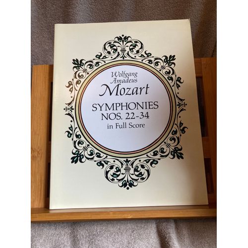 W. A. Mozart Symphonies N22  34 Partition D'orchestre ditions Dover