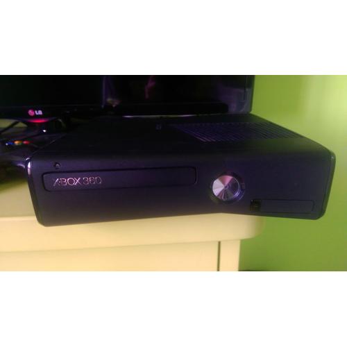 Xbox 360 S + Kinect + 1 Manette (Sans-Fil) + 7 Jeux Et Un Casque-Micro