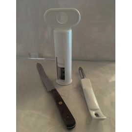 Lot Ustensiles De Cuisine : Eplucheur , Couteau À Pain , Tire Bouchon Brabantia