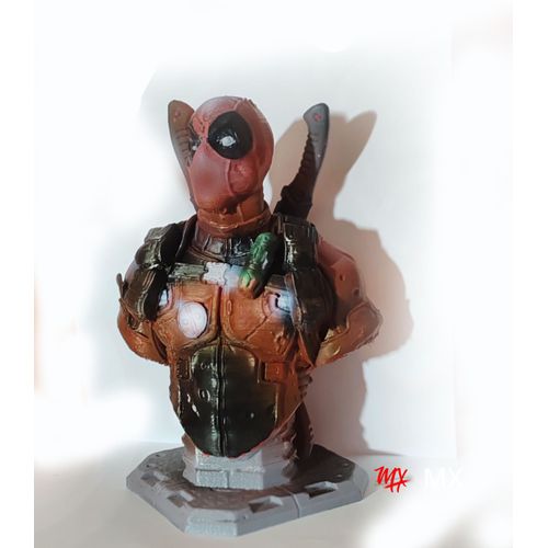 Figurine Death Pool 22cm