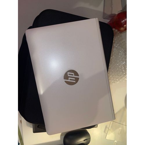 HP Pavilion x2 10-N201NF - 10" Intel Pentium - 1.33 GHz - Ram 2 Go - SSD 64 Go