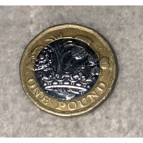 Pièce De Monnaie Elizabeth Ii - One Pound-2016.  Très Bon État.