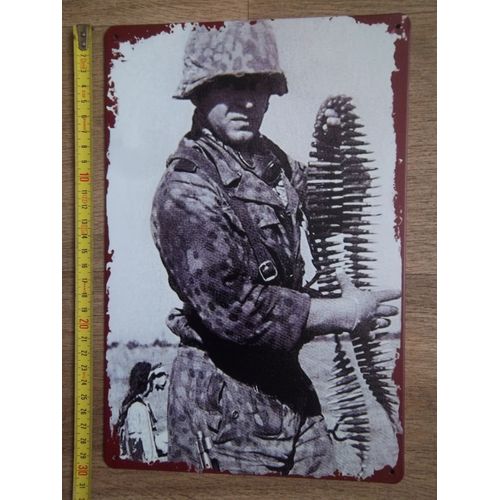 Plaque Décoration Collection Musée Soldat Allemand Treillis Camouflé