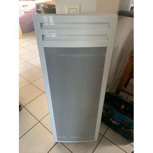 CHAUFFAGE RAYONNANT RADIATEUR Connecté Émotion 4 GRAND APPAREIL PLAQUE EN ALU EMISSION GENEREUSE CHALEUR NATUREL CONFORT PROGRAM INTEGREE FLEXIBILITE REGLE COMMANDE TEMPERATURE ECO ENERGIE Blanc 2000W