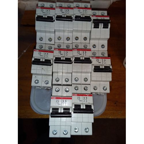DISJONCTEUR ABB SERIE S202