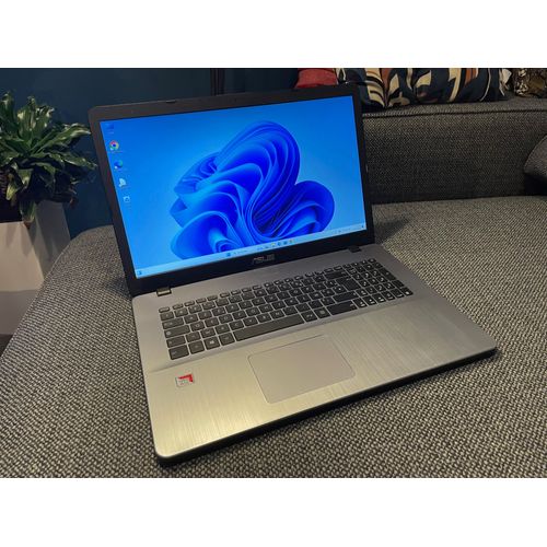 Asus VivoBook R702QA - 17" AMD A12-9720P - 2.7 Ghz - Ram 8 Go - SSD 128 Go + HDD 1 To