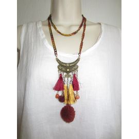 Sautoir Avec Plastron, Cornaline Et Pompons