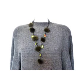 Collier En Métal Gris Anthracite Avec Pompons Vert Kaki Et Petits Miroirs
