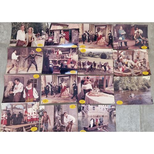 Photos Originales D'exploitation Salle, D'époque, Du Film "Le Chevalier De Pardaillan". Lot De 15 Photos 24x30 Cm