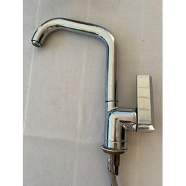 MITIGEUR MODERNE DE CUISINE FRANKE