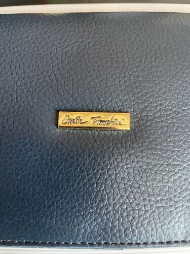 Porte cartes Carla Faustini cuir bleu marine