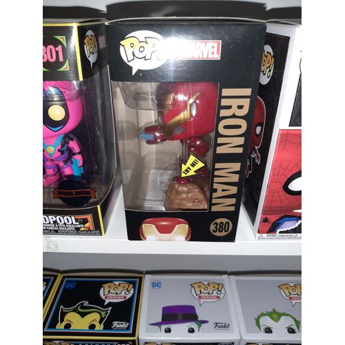 Funko Pop Marvel Iron Man Lights Up
