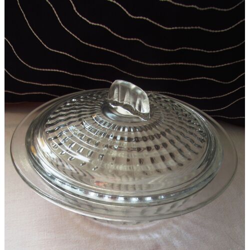 Bonbonnière En Verre Diamètre Extérieur 16cm Diamètre Intérieur 13cm Hauteur 9,5cm.