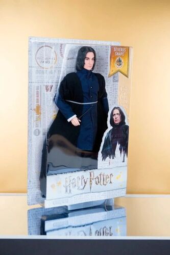 Harry Potter Lot Poupées Articulées De 26 Cm Comprenant Harry, Hermione, Hagrid Et Rogue