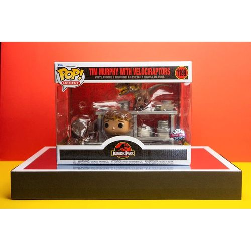Tim Murphy With Velociraptors (Jurassic Park) Funko 1199