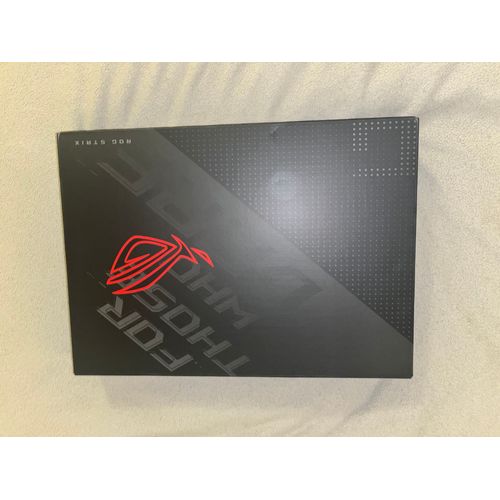 ASUS ROG STRIX-G15-G513RM-HQ264W - 15.4" AMD Ryzen 7 6800H - 3.2 Ghz - Ram 16 Go - SSD 512 Go